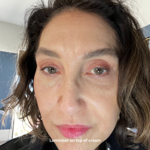 Applying Cream Eyeshadow Tips